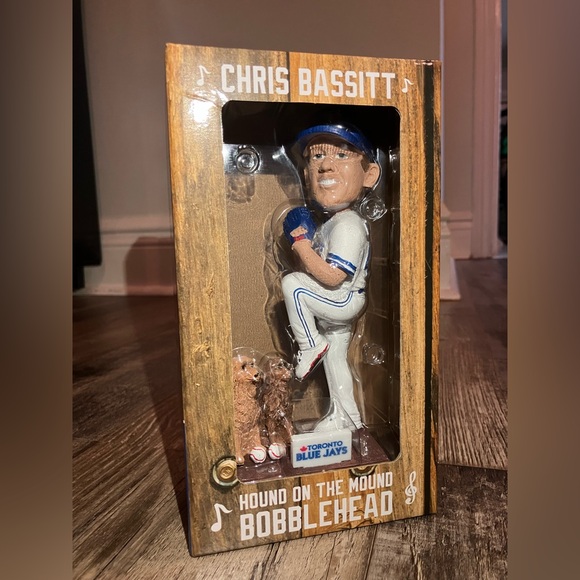 [SOLD] 🛑 Blue Jays Bobblehead — Chris Bassitt - Picture 6 of 7